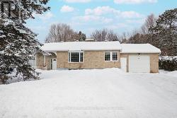 813 WALKLEY ROAD  Ottawa, ON K1V 6R6