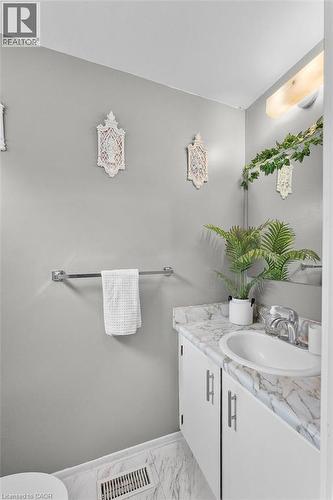 7001 Casey Street Unit# 29, Niagara Falls, ON - Indoor Photo Showing Bathroom