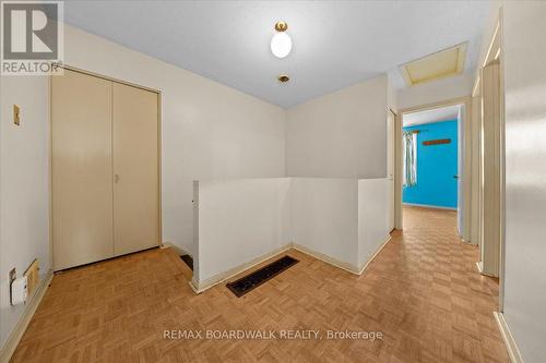 825 De Salaberry Street, Ottawa, ON - Indoor Photo Showing Other Room