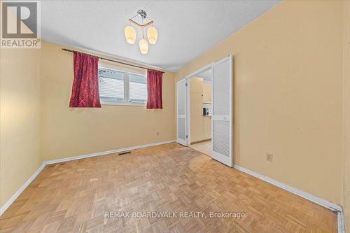 825 De Salaberry Street, Ottawa, ON - Indoor Photo Showing Other Room