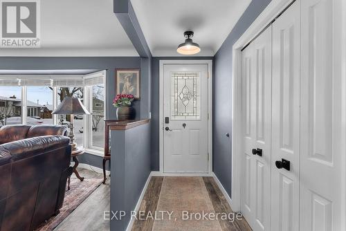 Bright Entryway - 6970 Concord Crescent, Niagara Falls (Arad/Fallsview), ON - Indoor Photo Showing Other Room