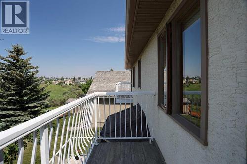 116 Hampshire Grove Nw, Calgary, AB - Outdoor With Exterior