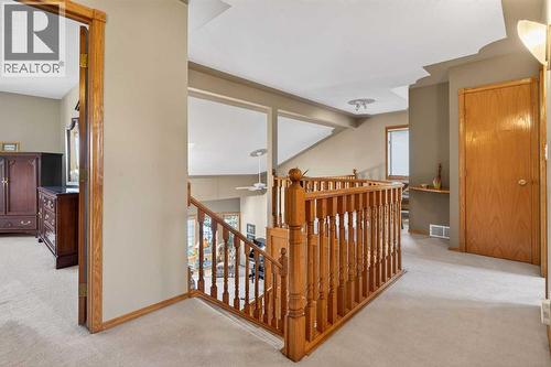 116 Hampshire Grove Nw, Calgary, AB - Indoor Photo Showing Other Room