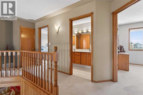 116 Hampshire Grove Nw, Calgary, AB - Indoor Photo Showing Other Room