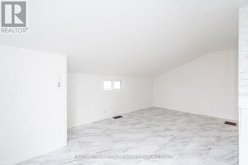3 Courtland Street, Orillia, ON - Indoor Photo Showing Other Room