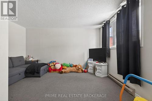 68 Forest Street, Aylmer, ON - Indoor Photo Showing Other Room