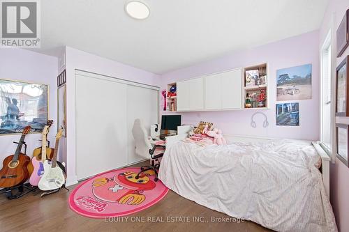 211 Asper Trail Circle, Ottawa, ON - Indoor Photo Showing Bedroom