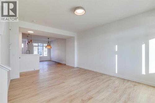 98 Agate Road, Cochrane, AB - Indoor Photo Showing Other Room