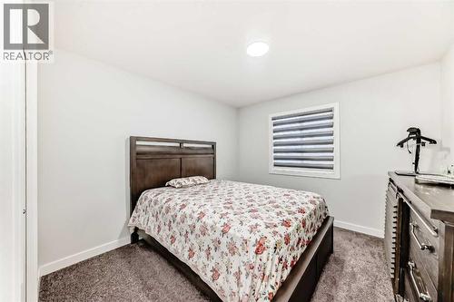 6 Corner Meadows Grove Ne, Calgary, AB - Indoor Photo Showing Bedroom