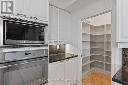 509 - 65 Port Street E, Mississauga, ON - Indoor