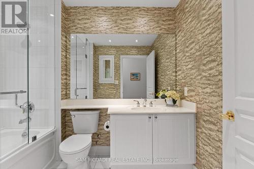 509 - 65 Port Street E, Mississauga, ON - Indoor Photo Showing Bathroom