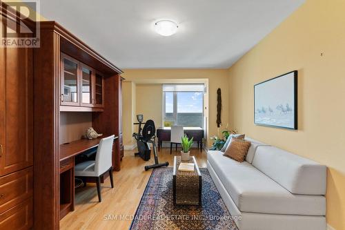 509 - 65 Port Street E, Mississauga, ON - Indoor