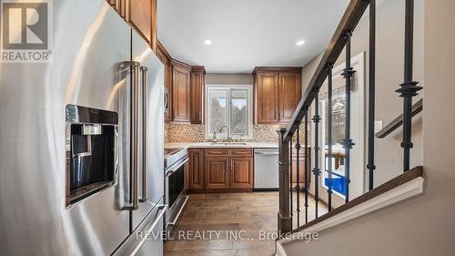 6 Decou Road, Norfolk, ON - Indoor Photo Showing Other Room