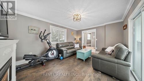 6 Decou Road, Norfolk, ON - Indoor Photo Showing Living Room