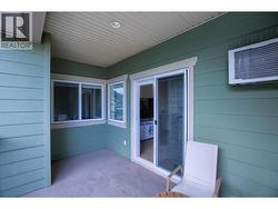 Sliding doors to LVGRM - 