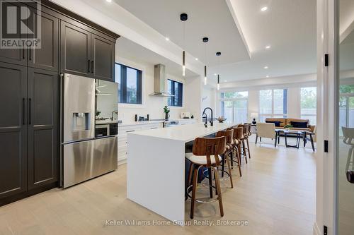 62 Lovett Lane, Guelph (Kortright West), ON - Indoor Photo Showing Kitchen With Upgraded Kitchen