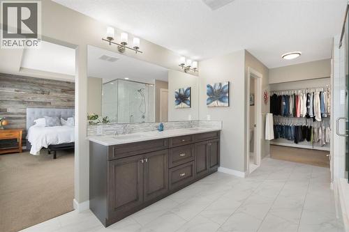 52 Elgin Estates View Se, Calgary, AB - Indoor Photo Showing Bathroom