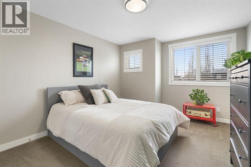 52 Elgin Estates View Se, Calgary, AB - Indoor Photo Showing Bedroom