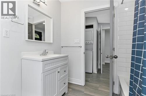 54 Craigmiller Avenue, Hamilton, ON 