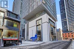 1305 - 8 CUMBERLAND STREET  Toronto, ON M4W 0B6