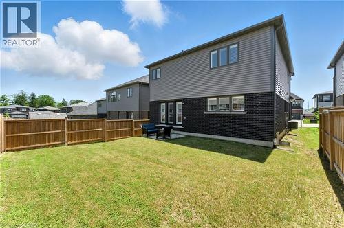 38 Lydia Lane, Paris, ON - Outdoor