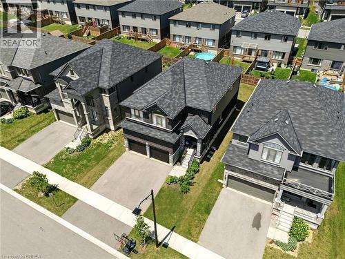 38 Lydia Lane, Paris, ON - Outdoor