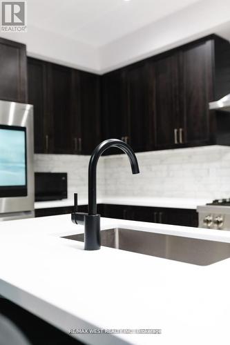 31 Frederick Taylor Way, East Gwillimbury, ON - Indoor