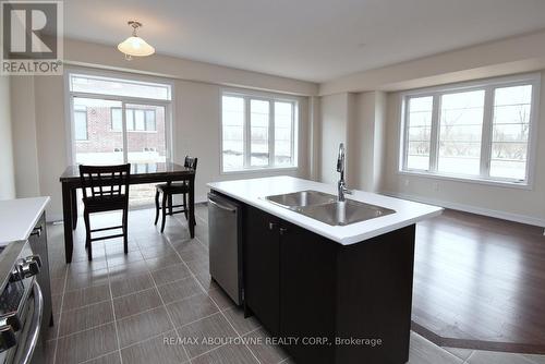 2 Sundin Drive S, Haldimand, ON - Indoor Photo Showing Kitchen With Double Sink