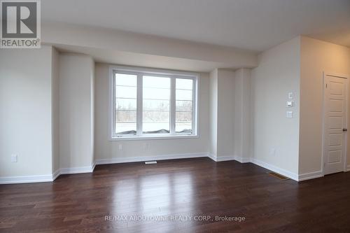 2 Sundin Drive S, Haldimand, ON - Indoor Photo Showing Other Room