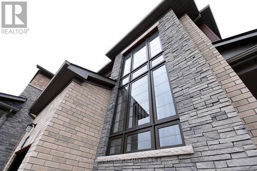 2 Sundin Drive S, Haldimand, ON - Outdoor