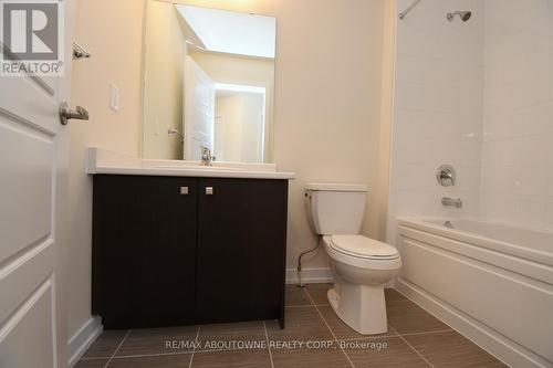 2 Sundin Drive S, Haldimand, ON - Indoor Photo Showing Bathroom
