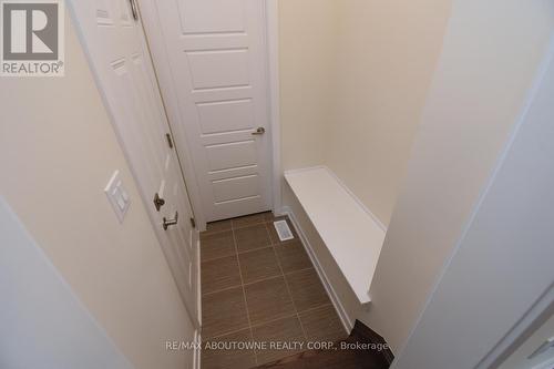 2 Sundin Drive S, Haldimand, ON - Indoor Photo Showing Other Room