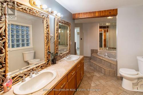 3021 Pinegrove Road, Springwater, ON - Indoor Photo Showing Bathroom