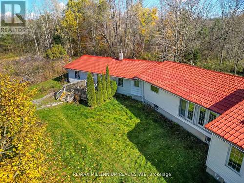 3021 Pinegrove Road, Springwater, ON - Outdoor