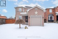 7 DRAKE DRIVE  Barrie, ON L4N 8W3