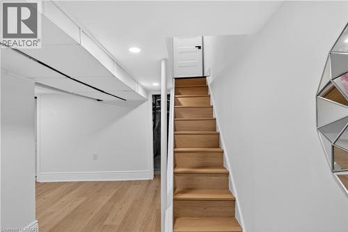 23 Edward Street, Hamilton, ON - Indoor Photo Showing Other Room