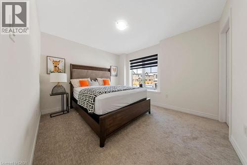 175 Blackbird Way, Mount Hope, ON - Indoor Photo Showing Bedroom