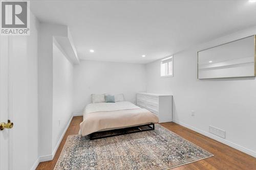 18 Tecumseh Avenue E, London South (South F), ON - Indoor Photo Showing Bedroom