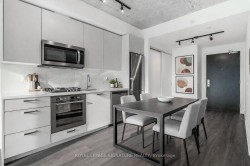 1006-55 Ontario Street  Toronto, ON M5A 0T8