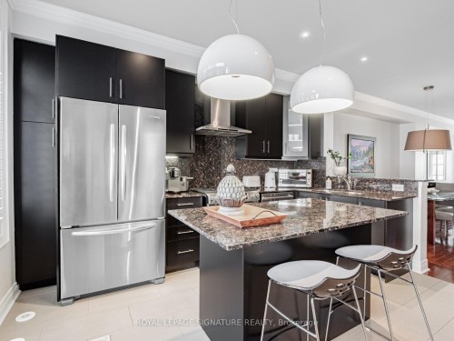 63 Ruby Lang Lane, Toronto, ON - Indoor Photo Showing Kitchen With Stainless Steel Kitchen With Upgraded Kitchen