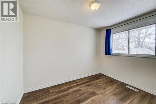 839 Doon Village Road, Kitchener, ON - Indoor Photo Showing Other Room
