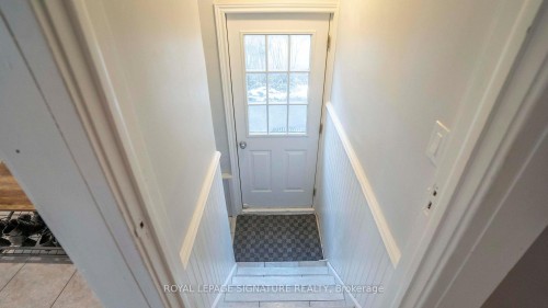 2 Mcdonald Avenue, London North, ON - Indoor Photo Showing Other Room