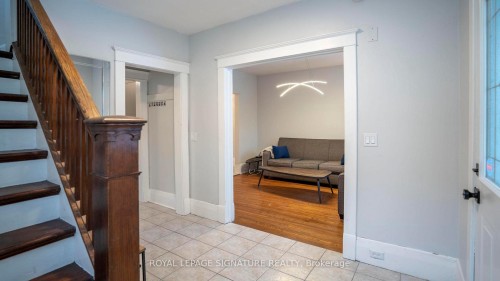 2 Mcdonald Avenue, London North, ON - Indoor Photo Showing Other Room