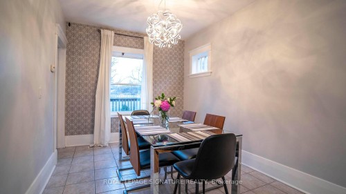 2 Mcdonald Avenue, London North, ON - Indoor Photo Showing Dining Room