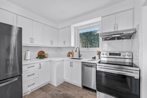 53 Wallingford Road, Toronto, ON - Indoor Photo Showing Kitchen