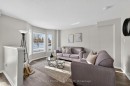 73 Montgomery Boulevard, Orangeville, ON  - Indoor Photo Showing Living Room 