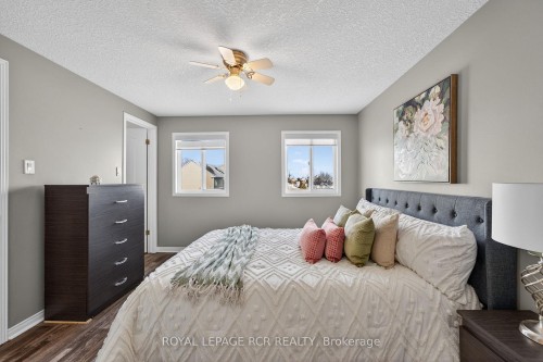 73 Montgomery Boulevard, Orangeville, ON - Indoor Photo Showing Bedroom