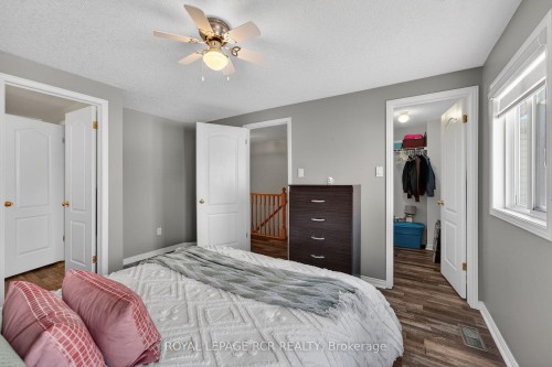 73 Montgomery Boulevard, Orangeville, ON - Indoor Photo Showing Bedroom