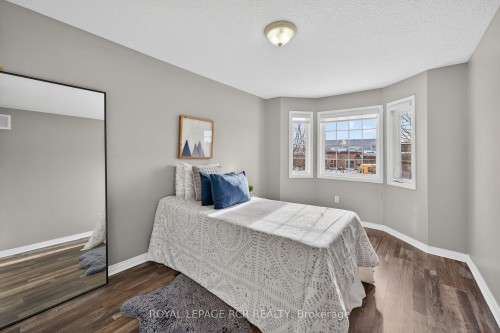 73 Montgomery Boulevard, Orangeville, ON - Indoor Photo Showing Bedroom