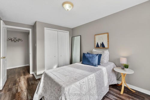 73 Montgomery Boulevard, Orangeville, ON - Indoor Photo Showing Bedroom